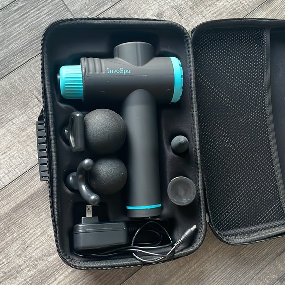 InvoSpa Massage Gun - Picture 6 of 7